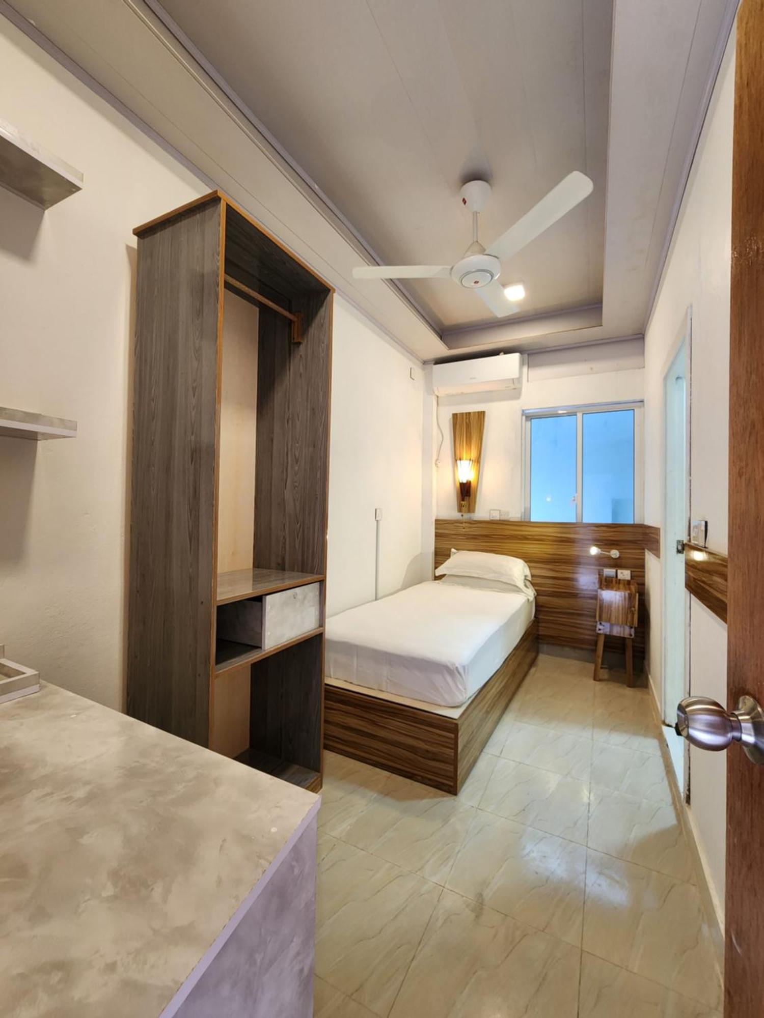 Batuta Maldives Fourson Hotel Thulusdhoo Quarto foto